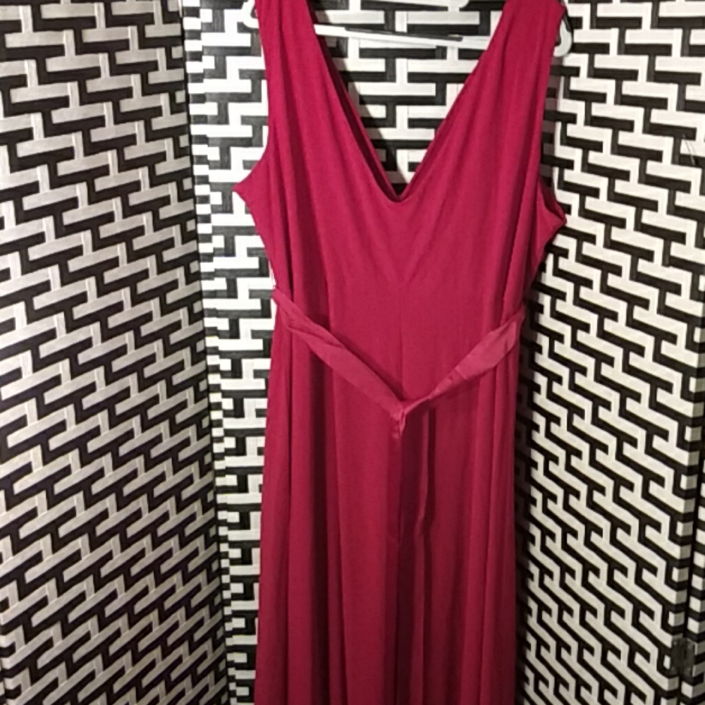 Dress - Picture 5 of 7